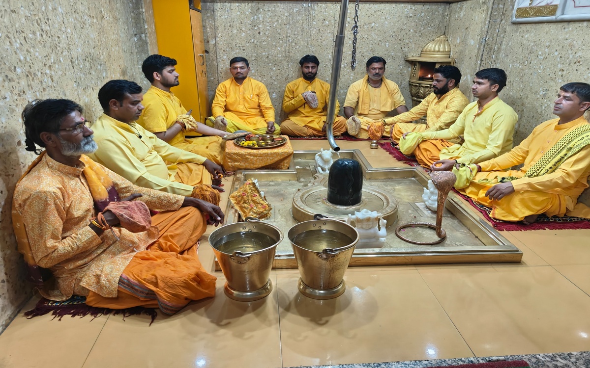 Maha Mrityunjay Jaap + Rudra Abhishek